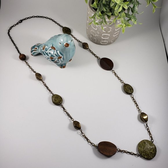 ✨3 for $25💎 OLIVE GREEN-WOOD BEAD NECKLACE - Picture 5 of 9